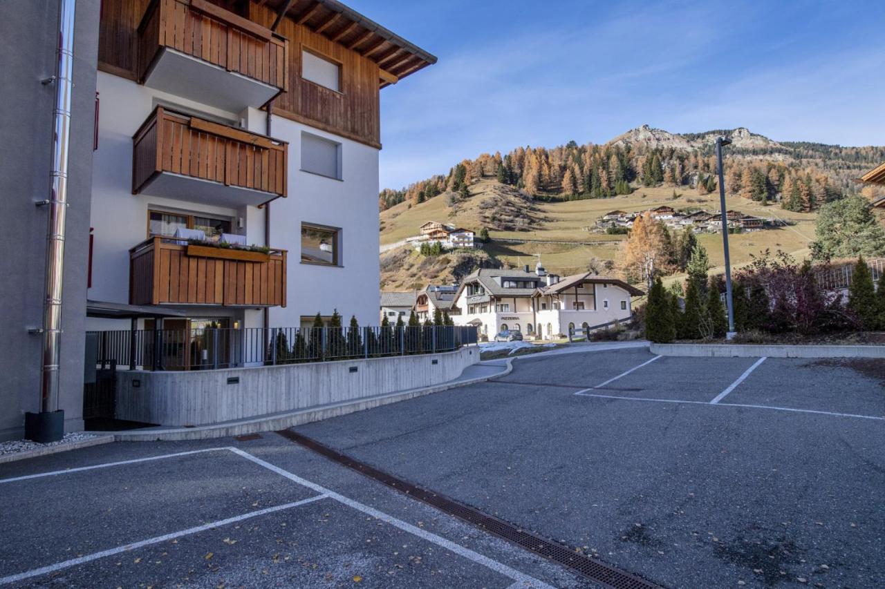 Apartment Lulu Selva di Val Gardena Exteriör bild